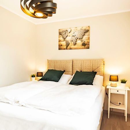 Vacationclub - Rezydencja Park Orla Apartament 12 ミエルノ エクステリア 写真